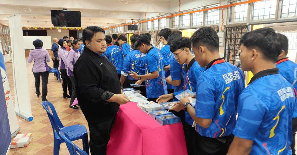 Pemeran di Kolej Tingkatan Enam Pudu Jaya
