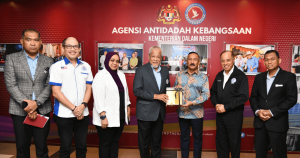 Kunjungan hormat MCPF ke atas KP AADK