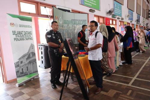 Remaja Bersatu Memerangi Jenayah @ SMK Dato' Haji Hussein, Selama Perak