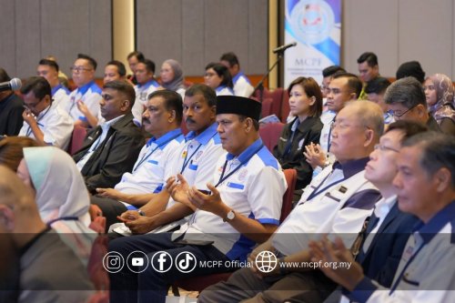 AGM_32_1