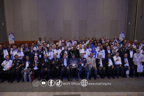 AGM_32_12