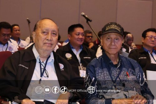 AGM_32_3