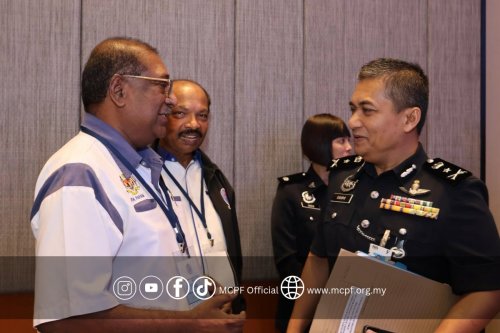AGM_32_9