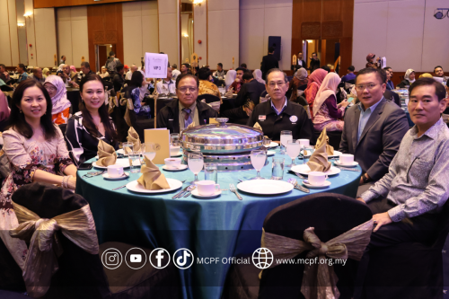 Anugerah Buku ASEAN 6