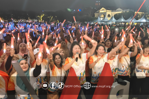 Penang Goes Orange 02