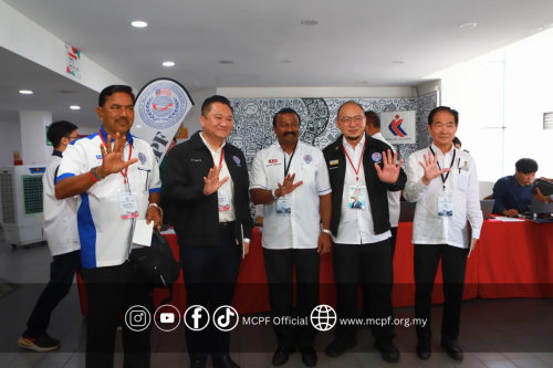 AGM33-4