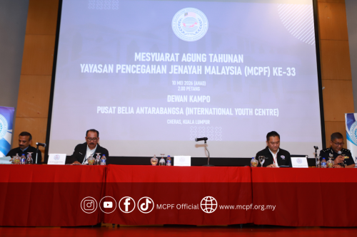 AGM33-7
